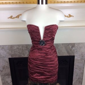BCBG MAXAZARIA Red Deep V Metal Flower Mini Dress